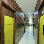 Oyo Flagship 24936 Hotel C-9